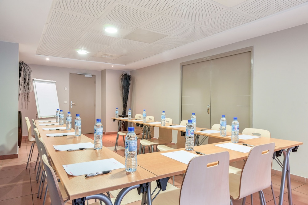Appart City Confort La Ciotat Cote Port 48/60