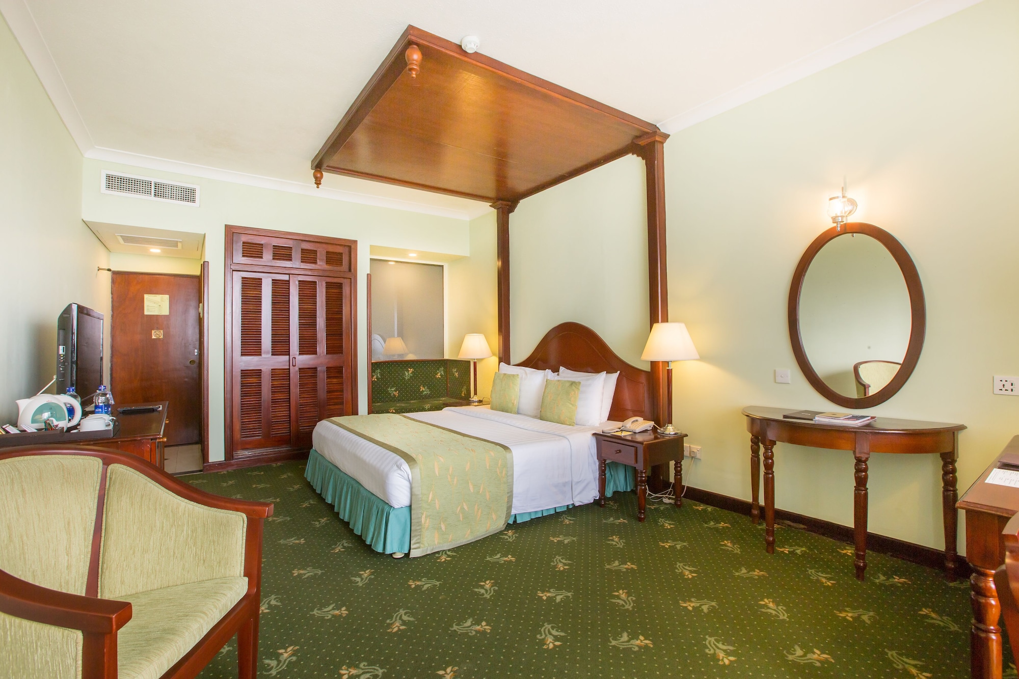 Room, King Bed, Sea Front