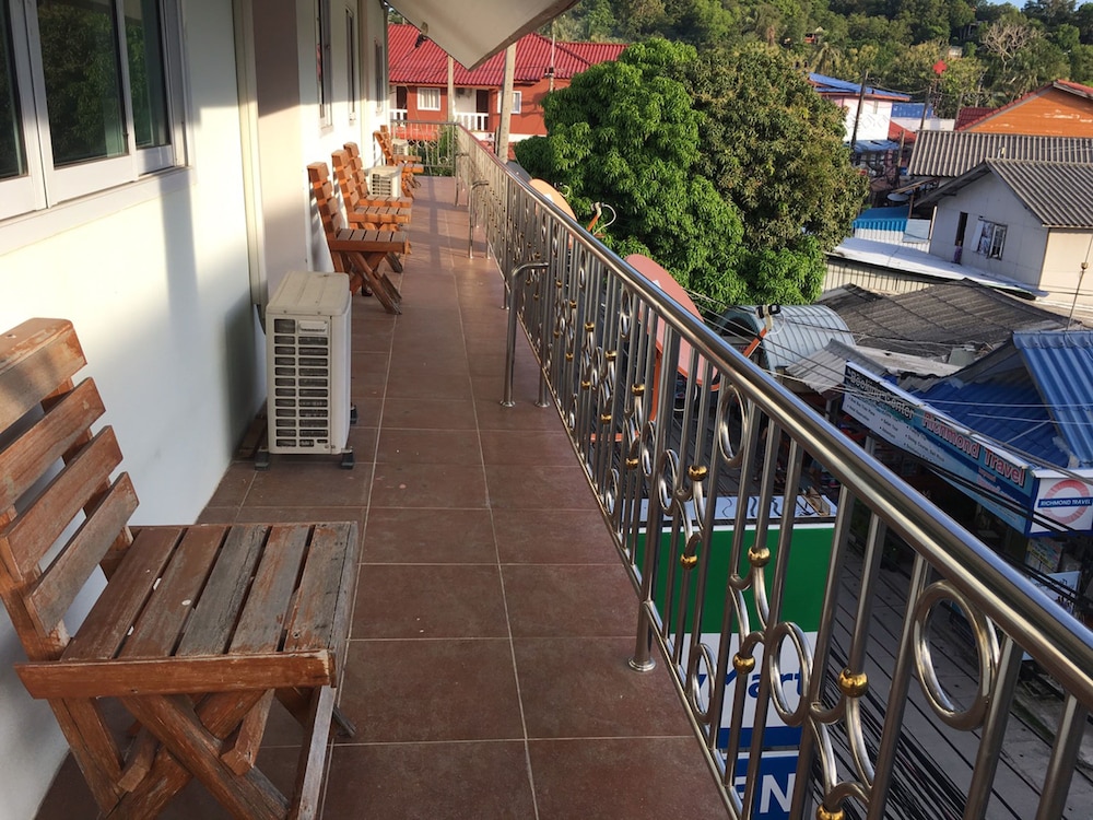 Richmond Guesthouse 4/50