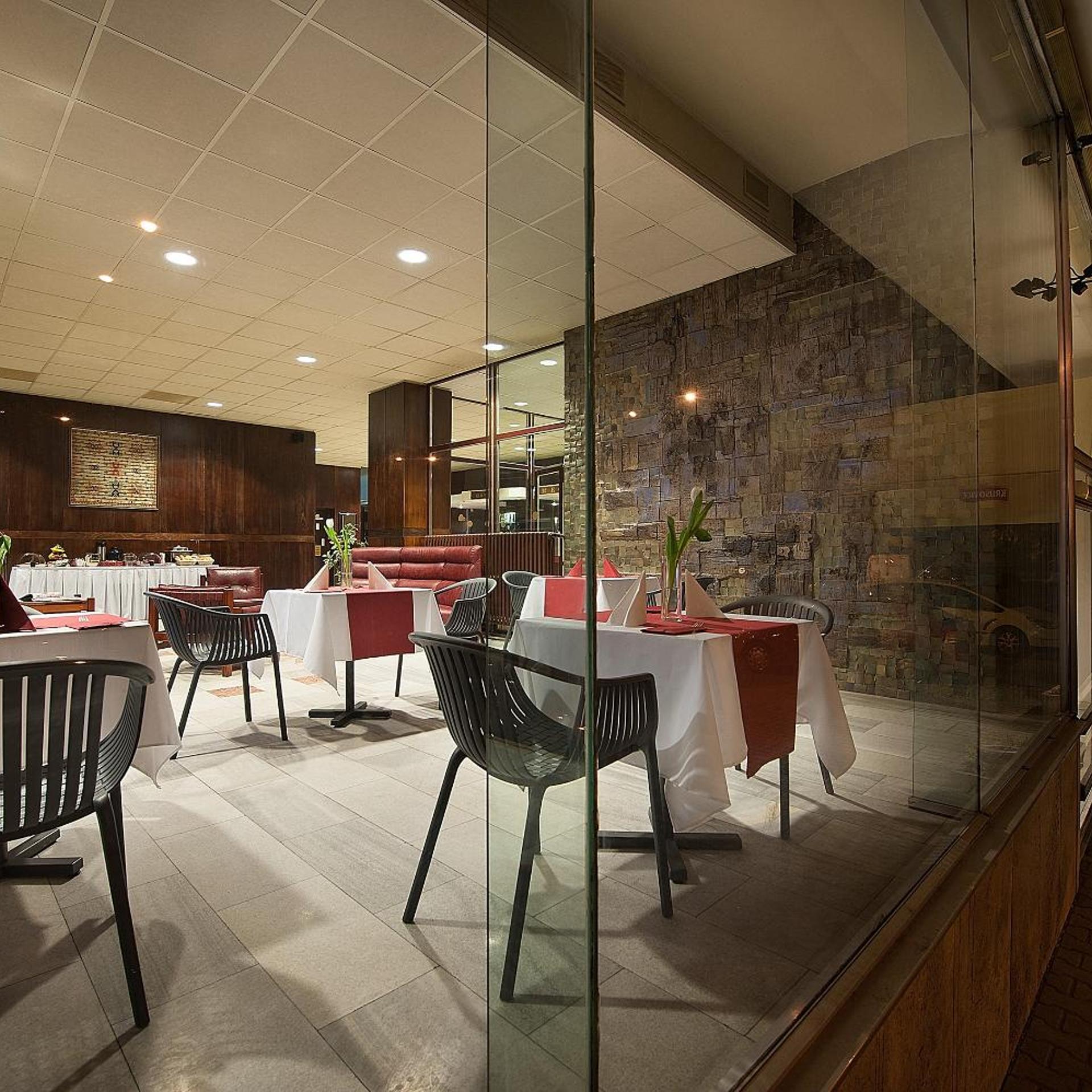 Hotel Kladno 41/50