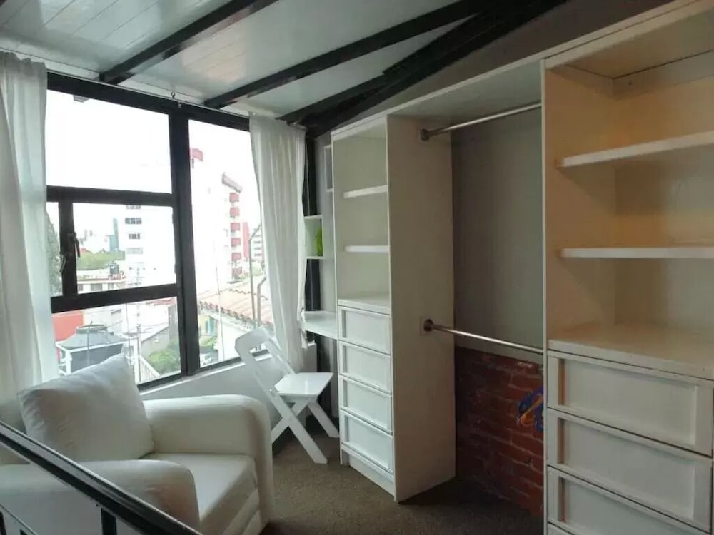 Satya Suites Hotel 50/50