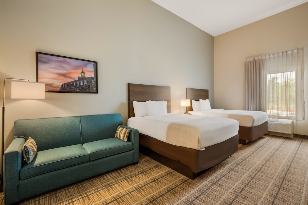 SUITE, 2 QUEEN BEDS, KITCHENETTE, ACCESSIBLE