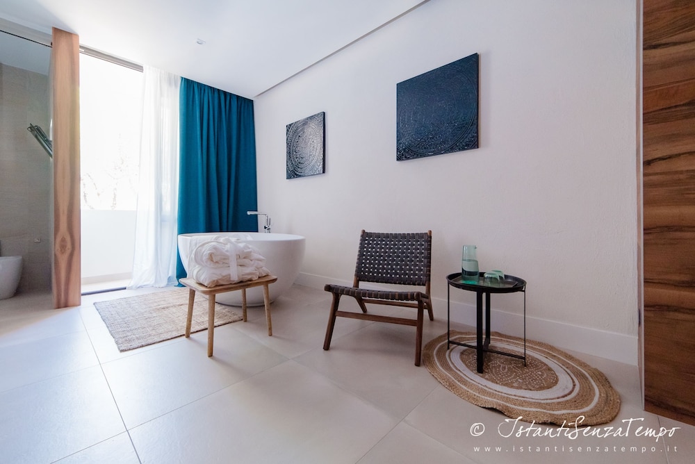 Cumeja Beach Club Hotel 30/52