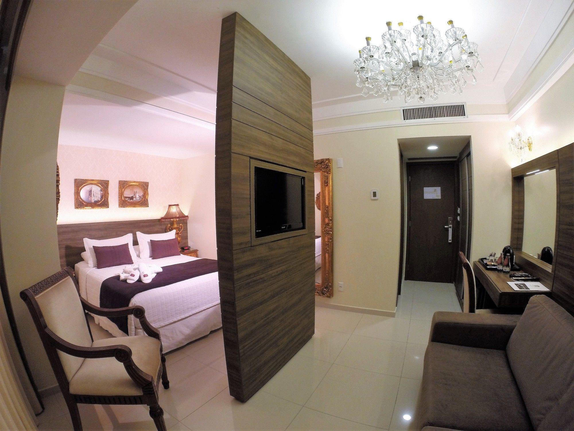 Suite, Queen Bed, Ocean Front