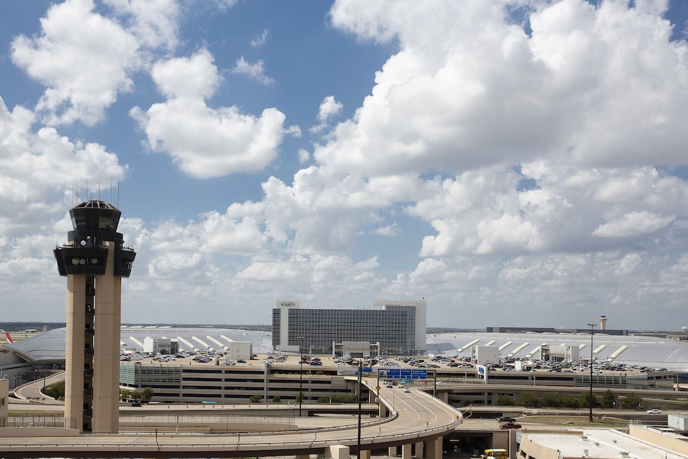 Hyatt Regency DFW International Airport 52/58