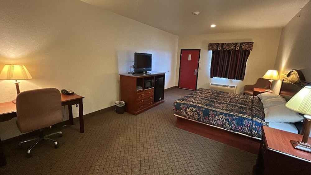 HiWay Inn Express Kiowa Hwy 69 35/55
