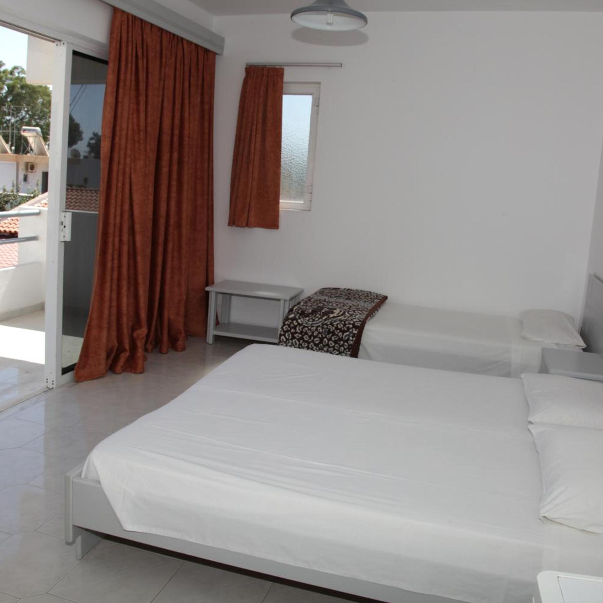 Despina Hotel 8/29