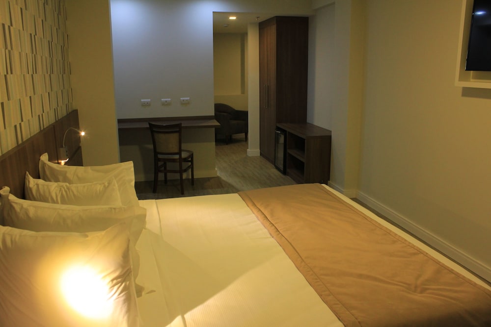 Casa Nova Hotel 38/65