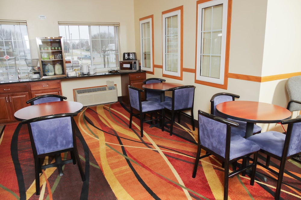 Dutch Inn and Suites Sioux City, IA 18/29