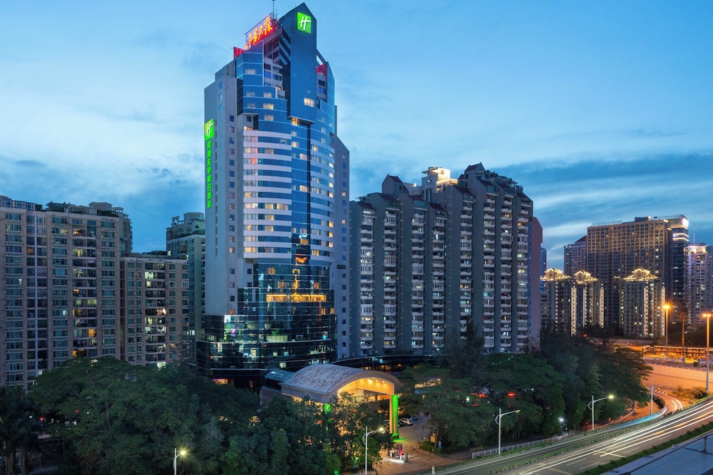 Holiday Inn Donghua 46/49