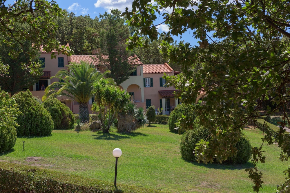 Century Resort Corfu 65/70