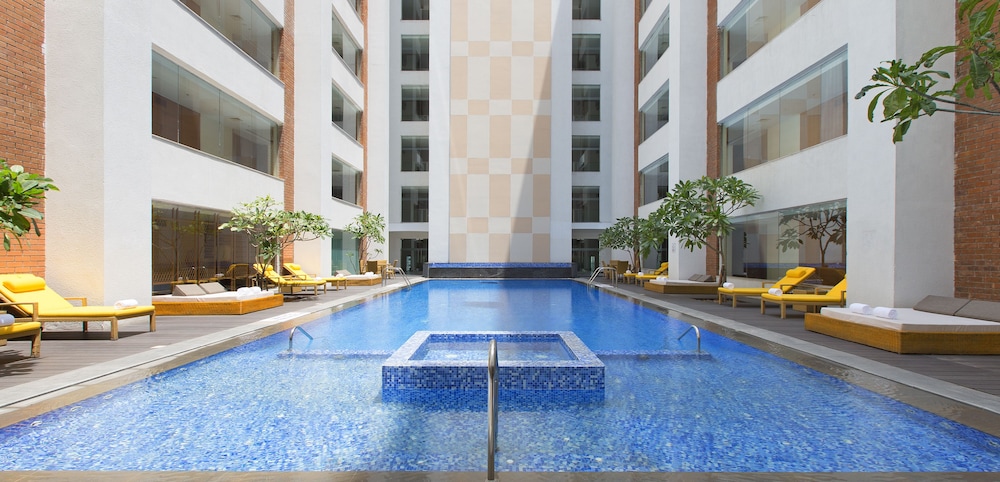 Sheraton Hyderabad Hotel 69/71