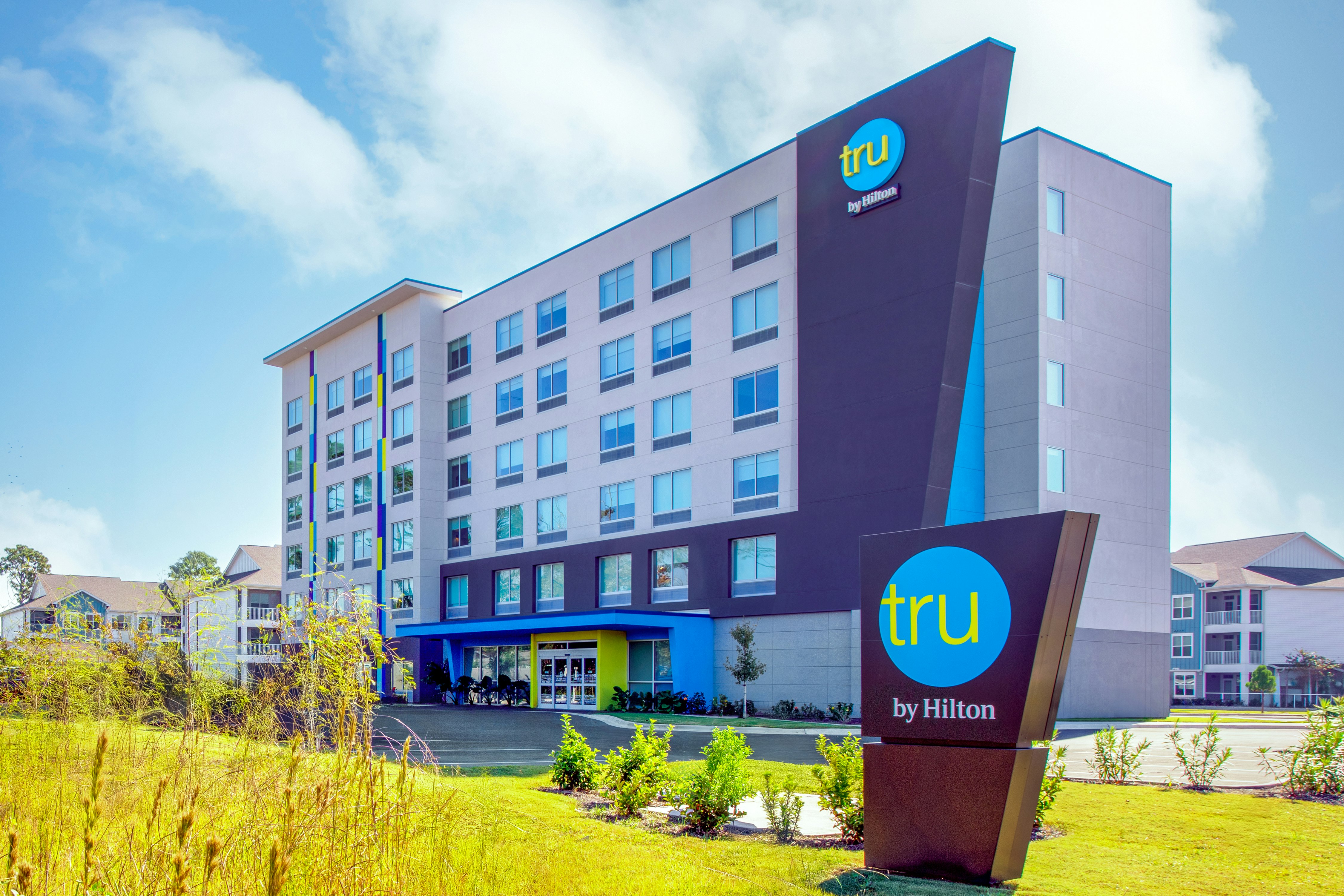 Tru by Hilton Panama City Beach 2/34
