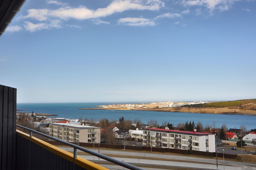 ICELAND COMFORT APARTMENTS 65/68