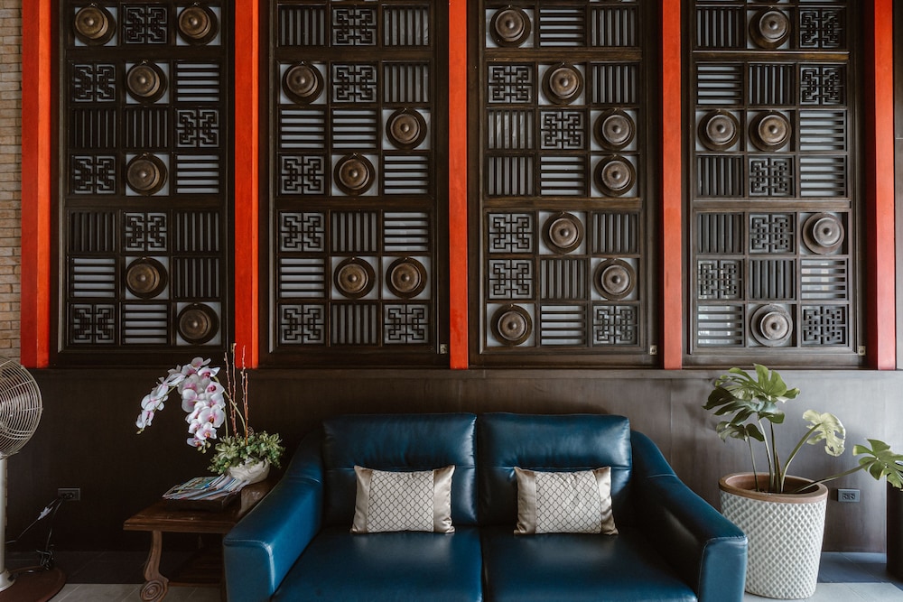 Saran Boutique Hotel Thapae 32/46
