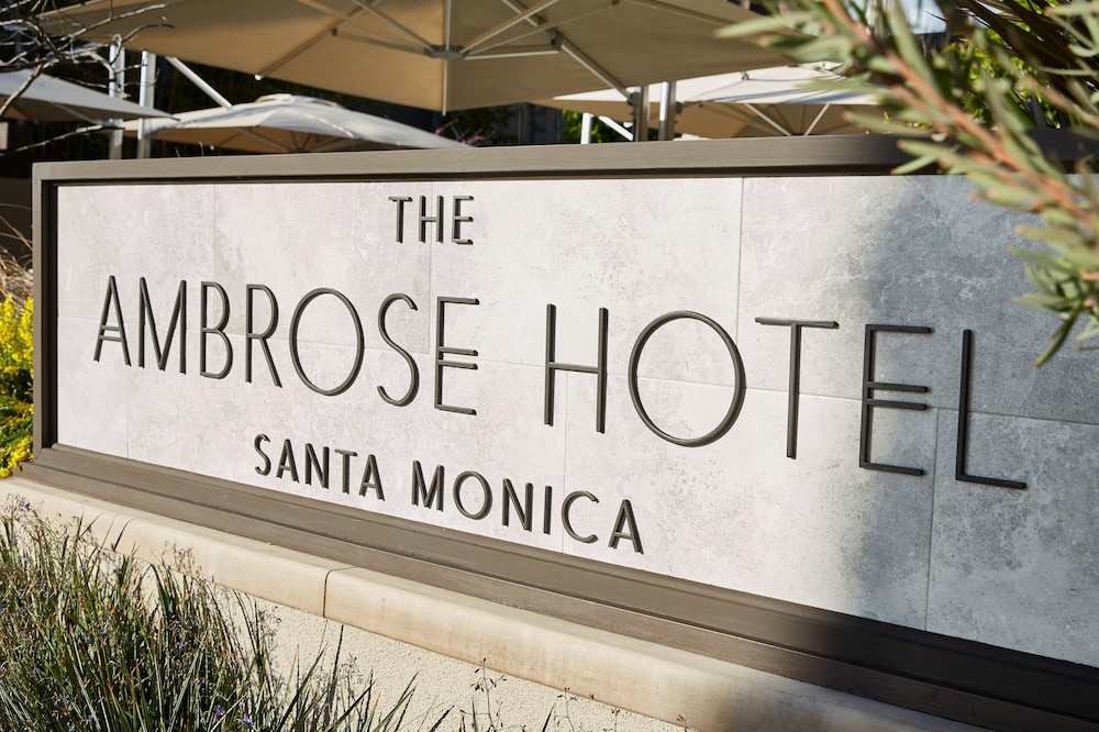 The Ambrose Hotel Santa Monica 3/41