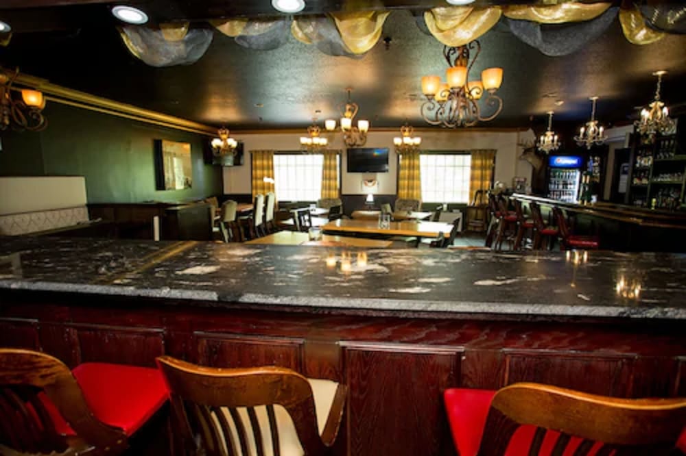 Hearthstone Inn Halifax Dartmouth 35/50