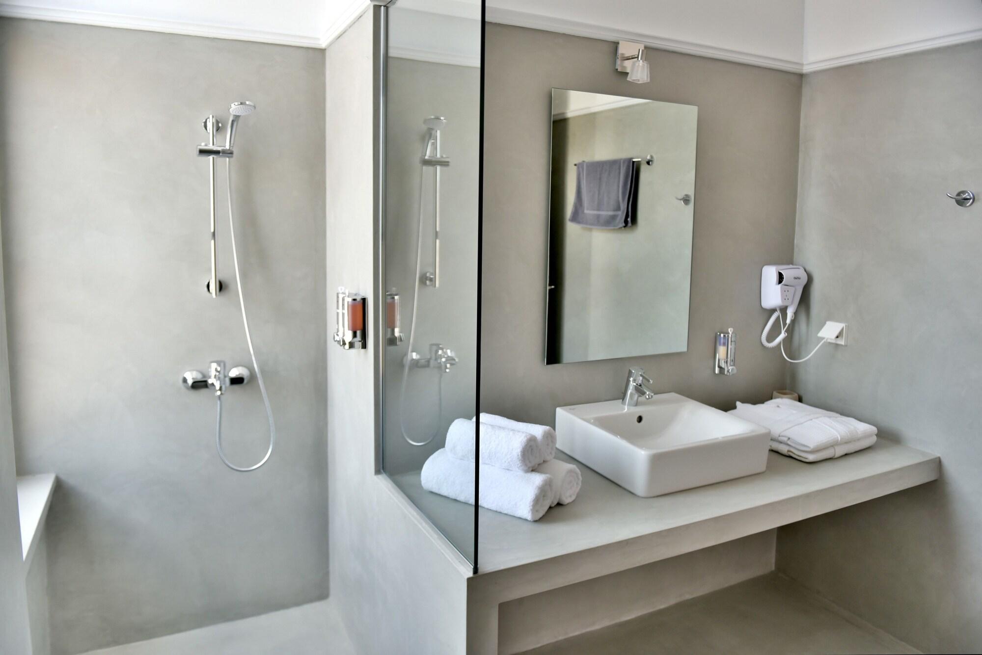 Douskos Guesthouse 44/49