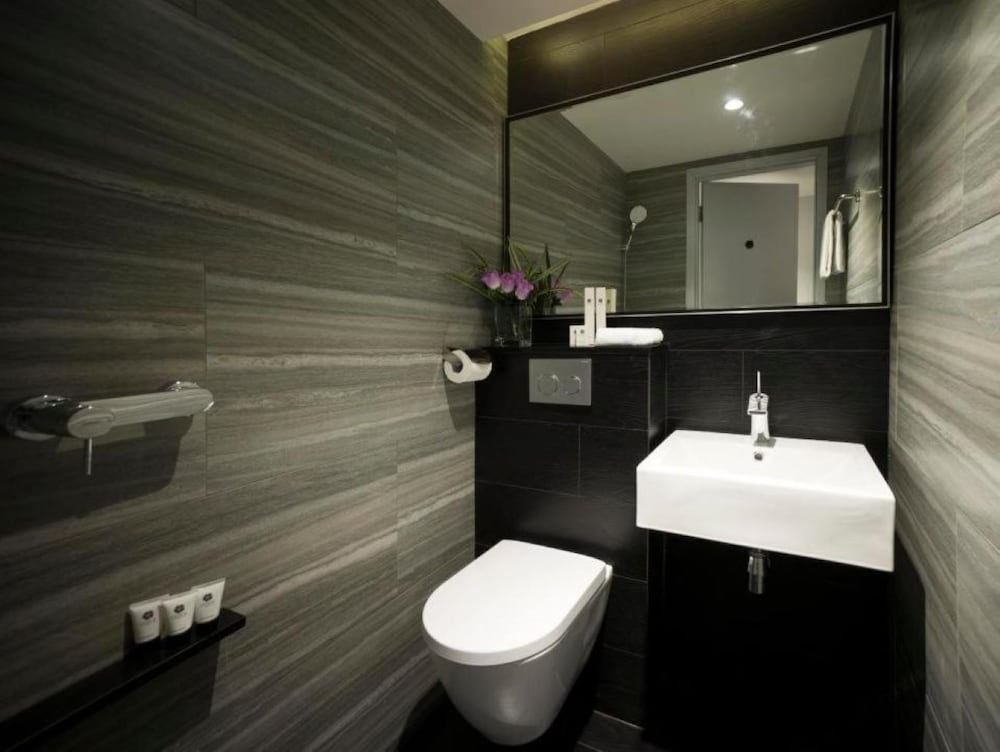 Venue Hotel The Lily 53/56