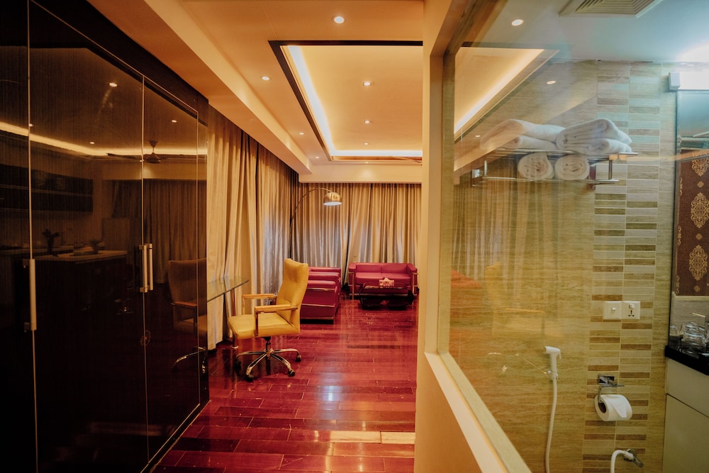 Royal Residence Dhaka 43/59