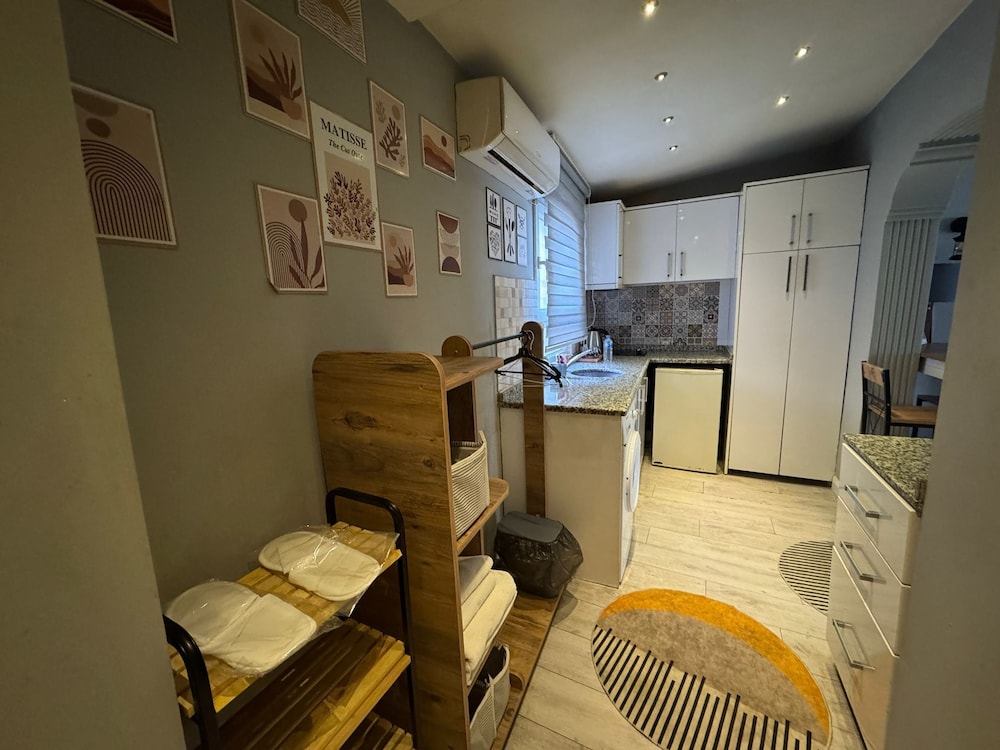 Nova Park Hotel and Suite 32/50