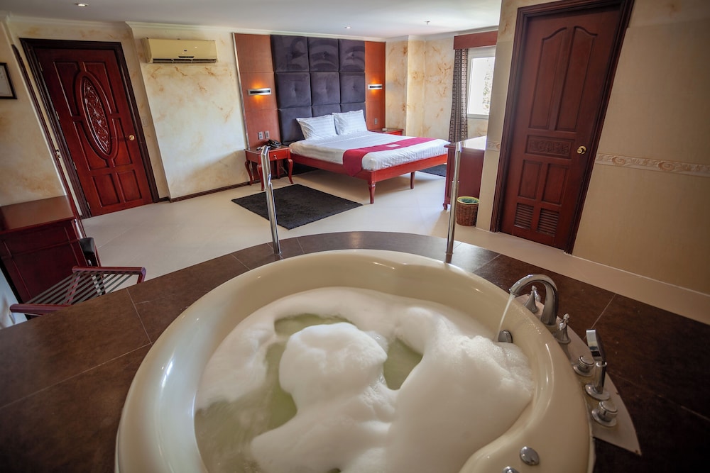 Hotel Royal Amsterdam 18/37