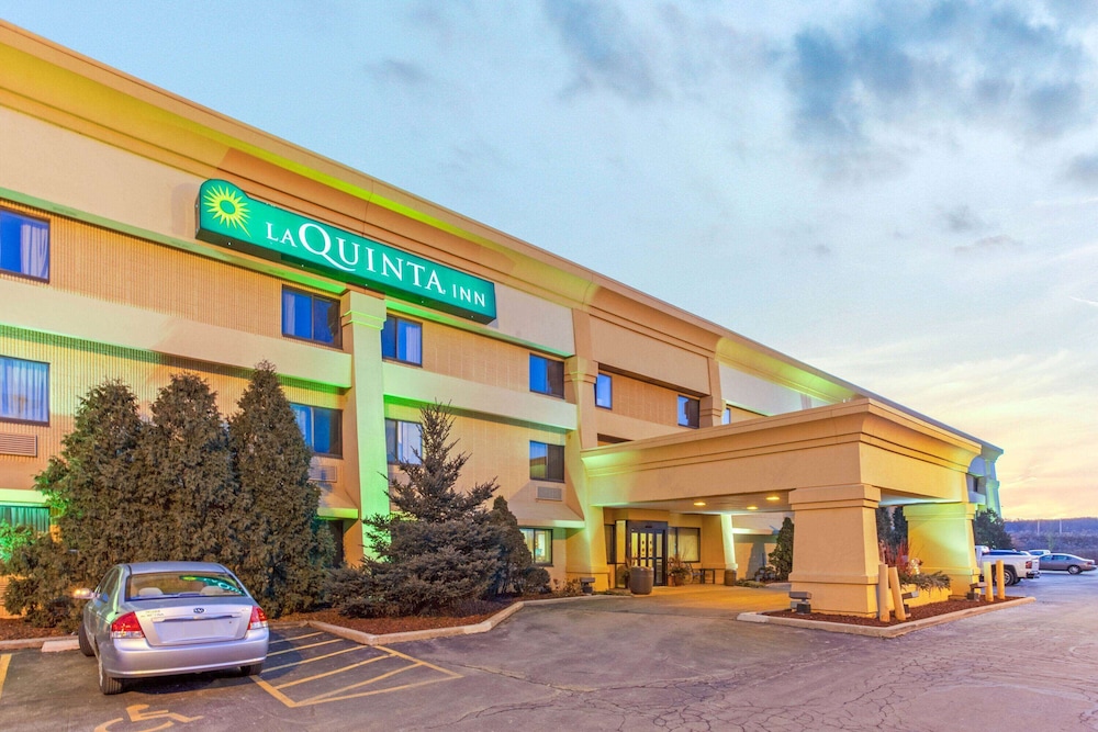 La Quinta Inn Milwaukee Airport/Oak Creek 2/53