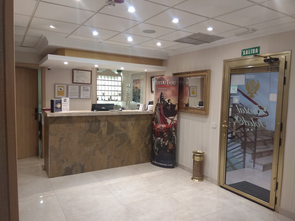 Hostal Toledo 2/50