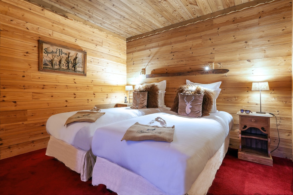 غرفة كومفورت بسرير كوين مع أريكة، Hotel & Spa Chamois d'Or 2/4