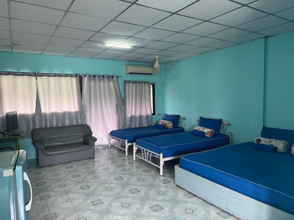 Rimtalay Resort Koh-Sichang 26/70
