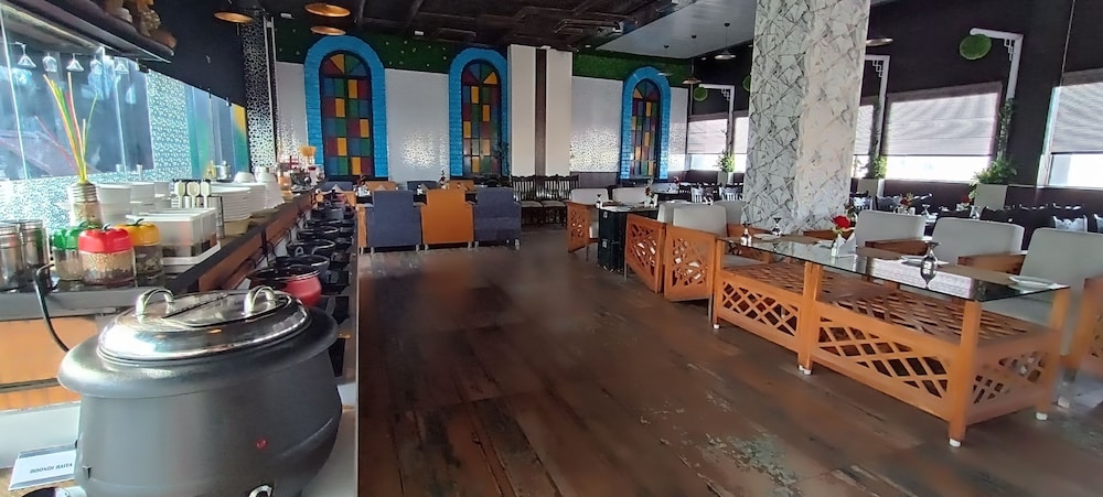 Hotel Vijay Paradise 49/50