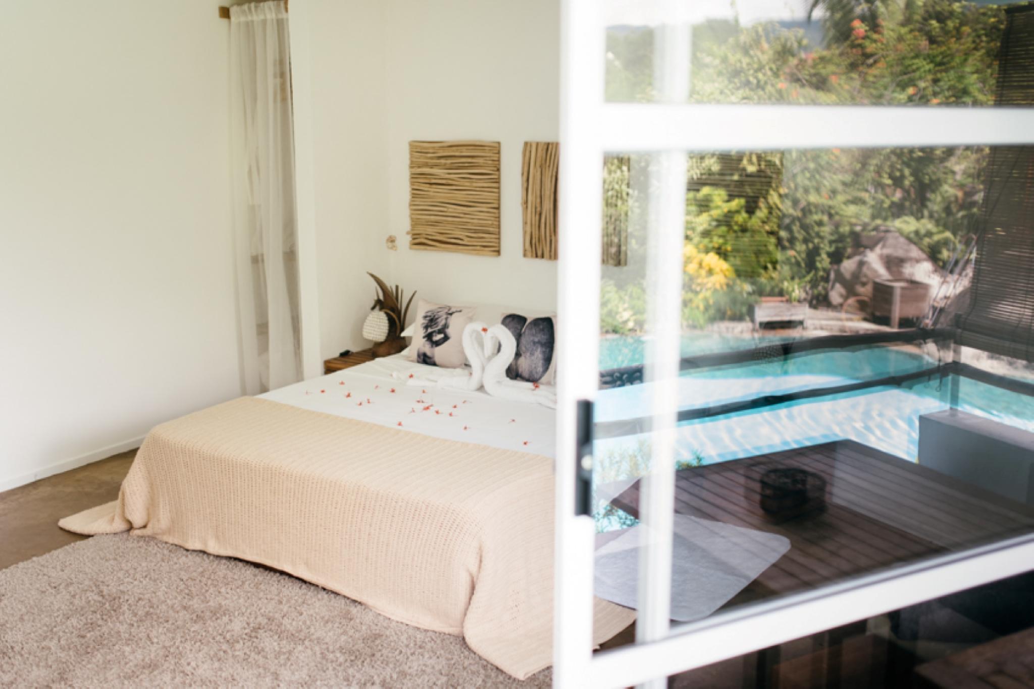 Duplex, Secret, Garden, Deluxe, Family