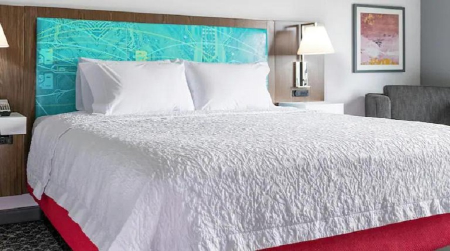 STANDARD, KING BED, ACCESSIBLE