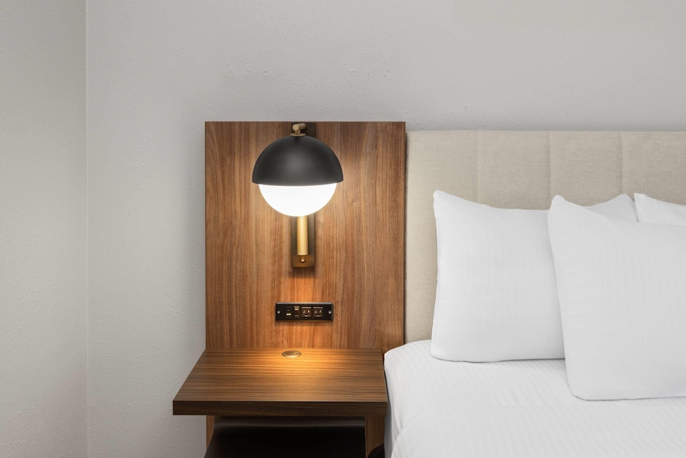 La Quinta Inn & Suites Nacogdoches 23/54