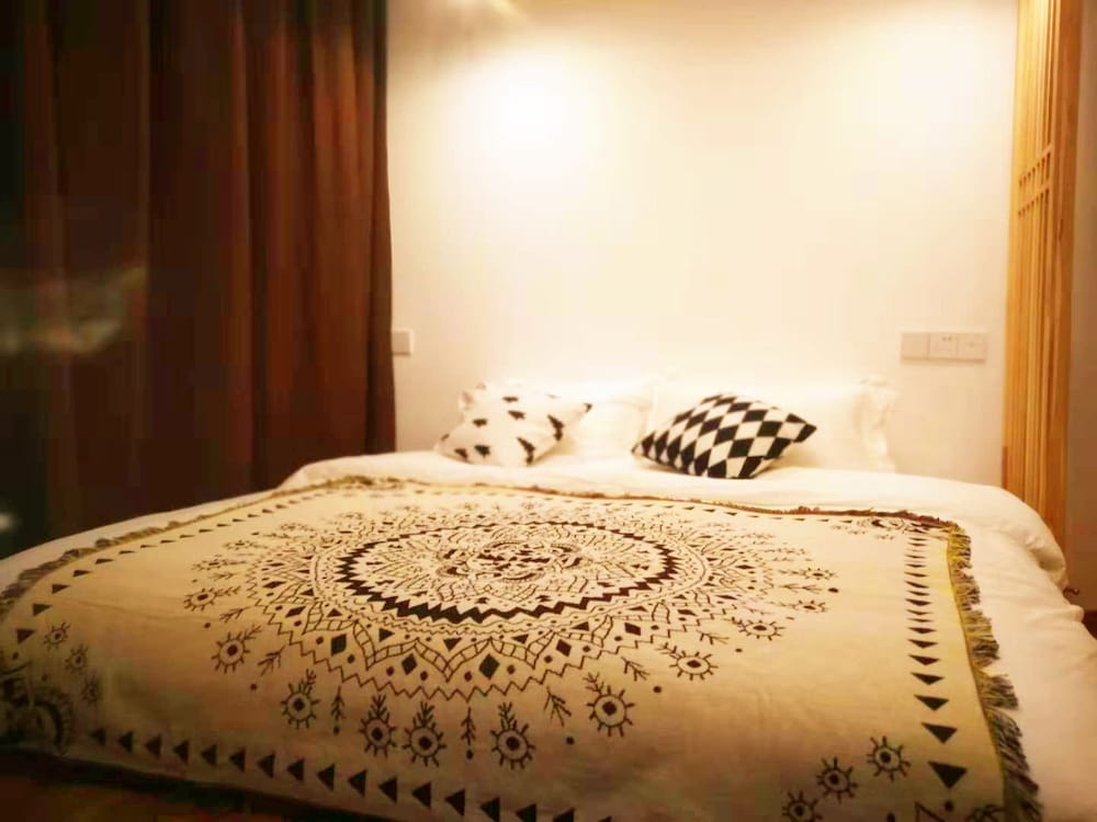 SUPERIOR, DOUBLE BED