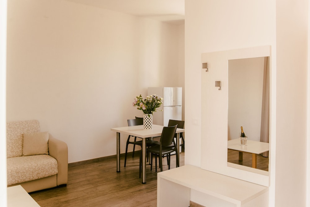 Residence Altair 24/50
