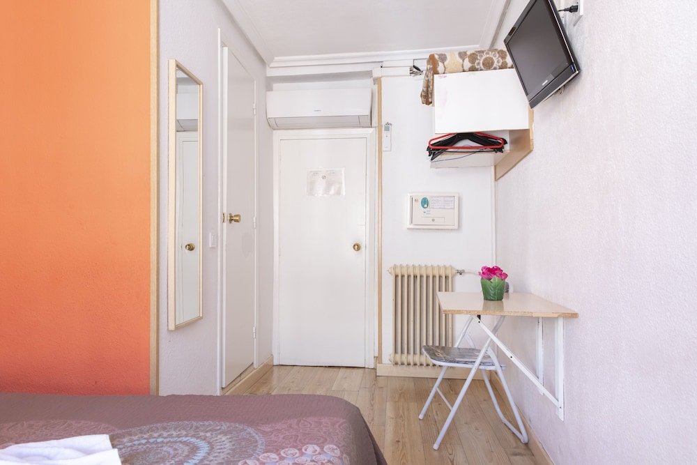 Hostal Rober 29/59