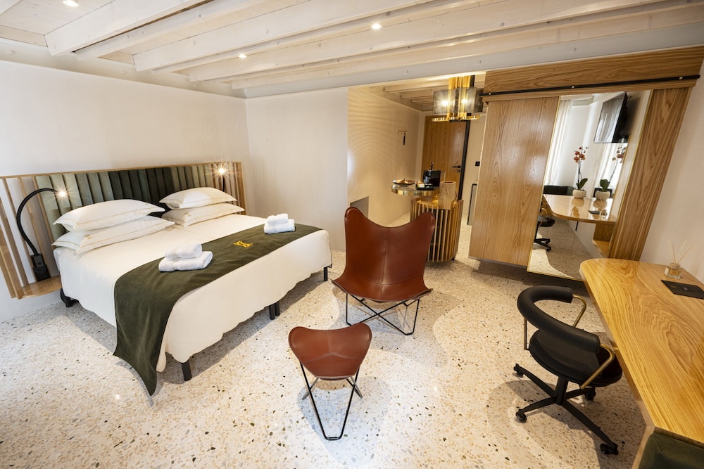 PALAZZO, COMFORT, DOUBLE BED