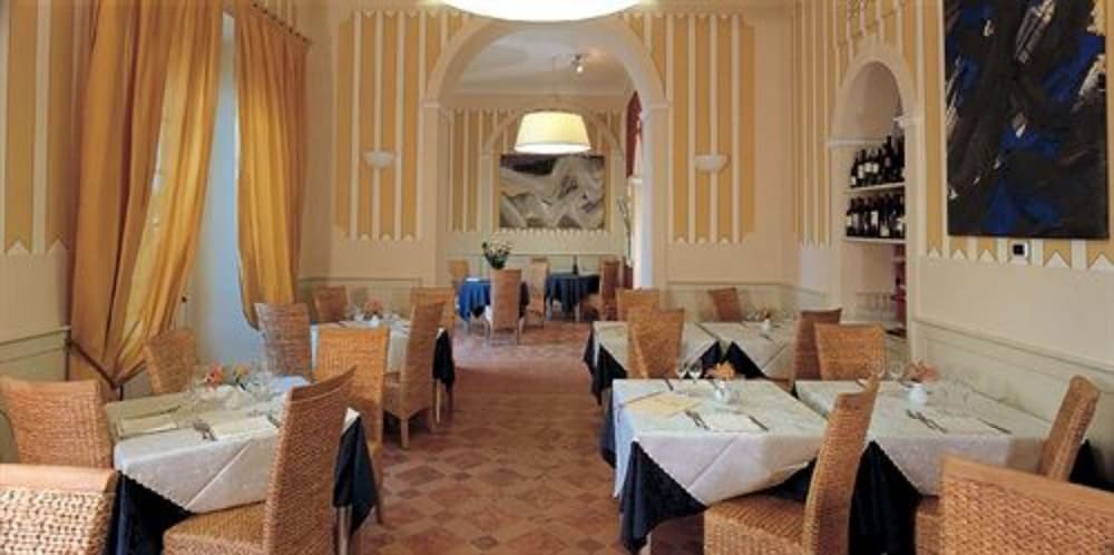 Hotel Cannobio 16/27