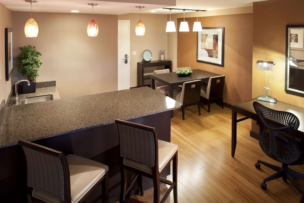 Hilton Garden Inn Sioux Falls South 33/61