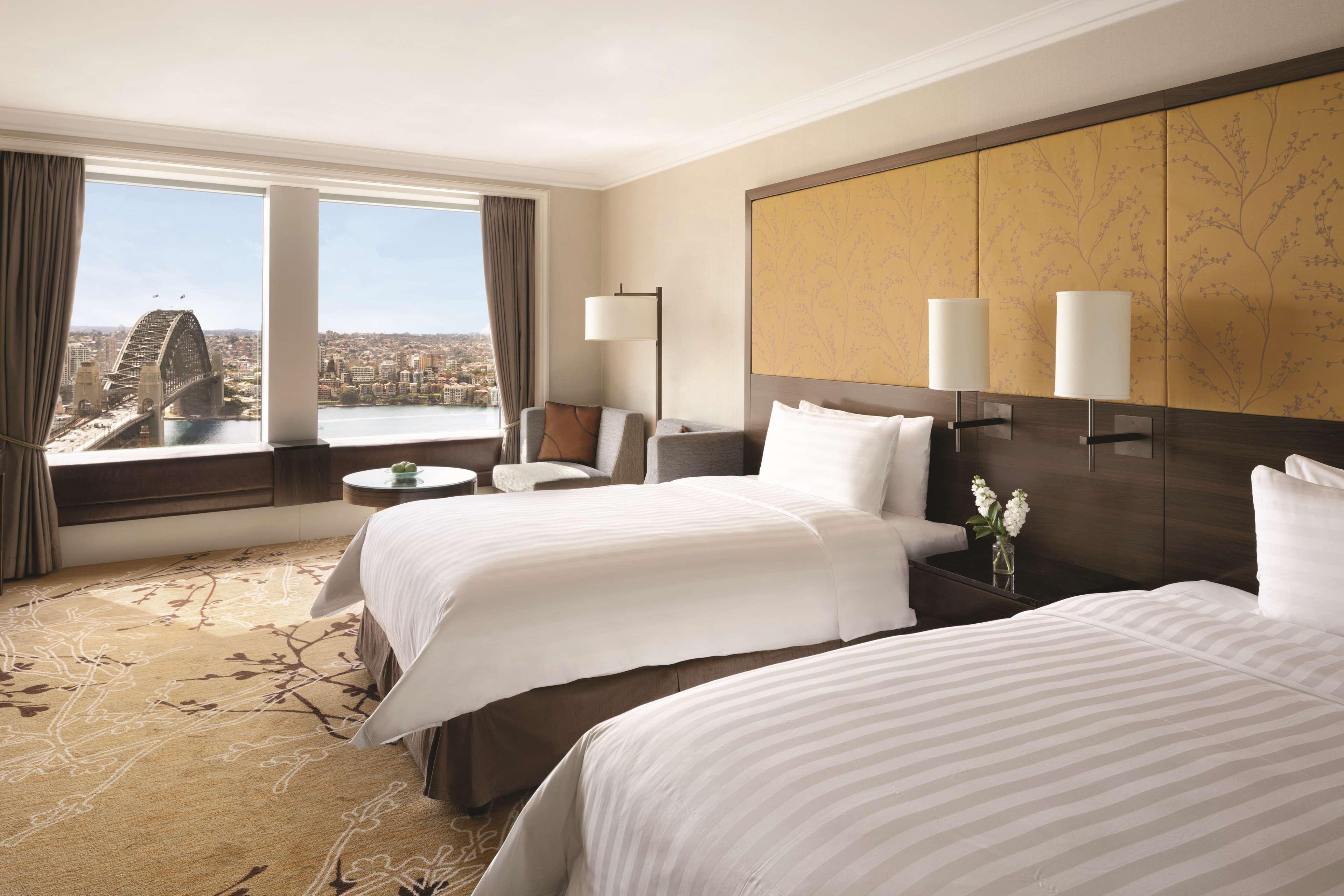Executive, Twin Beds, Sydney Harbor