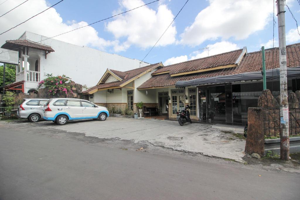 Reddoorz Near Rs Sarjito Yogyakarta 2 34/39