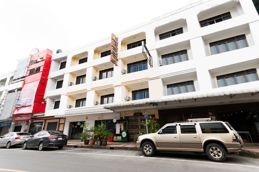 OYO 1118 KL Boutique Hotel 8/30