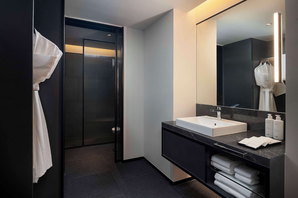 Radisson Hotel Don Mueang Bangkok 44/47