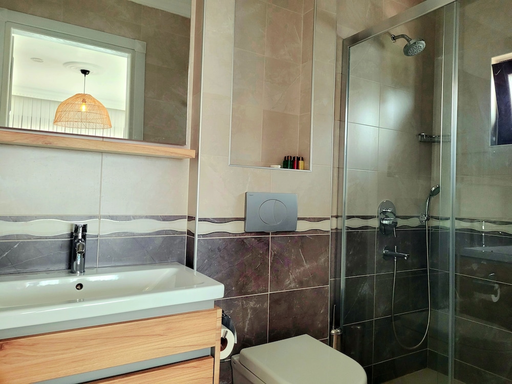 Cunda Rooms Butik Otel 24/25