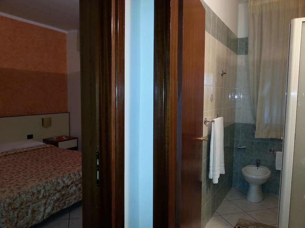 Hotel Happy Days 22/63