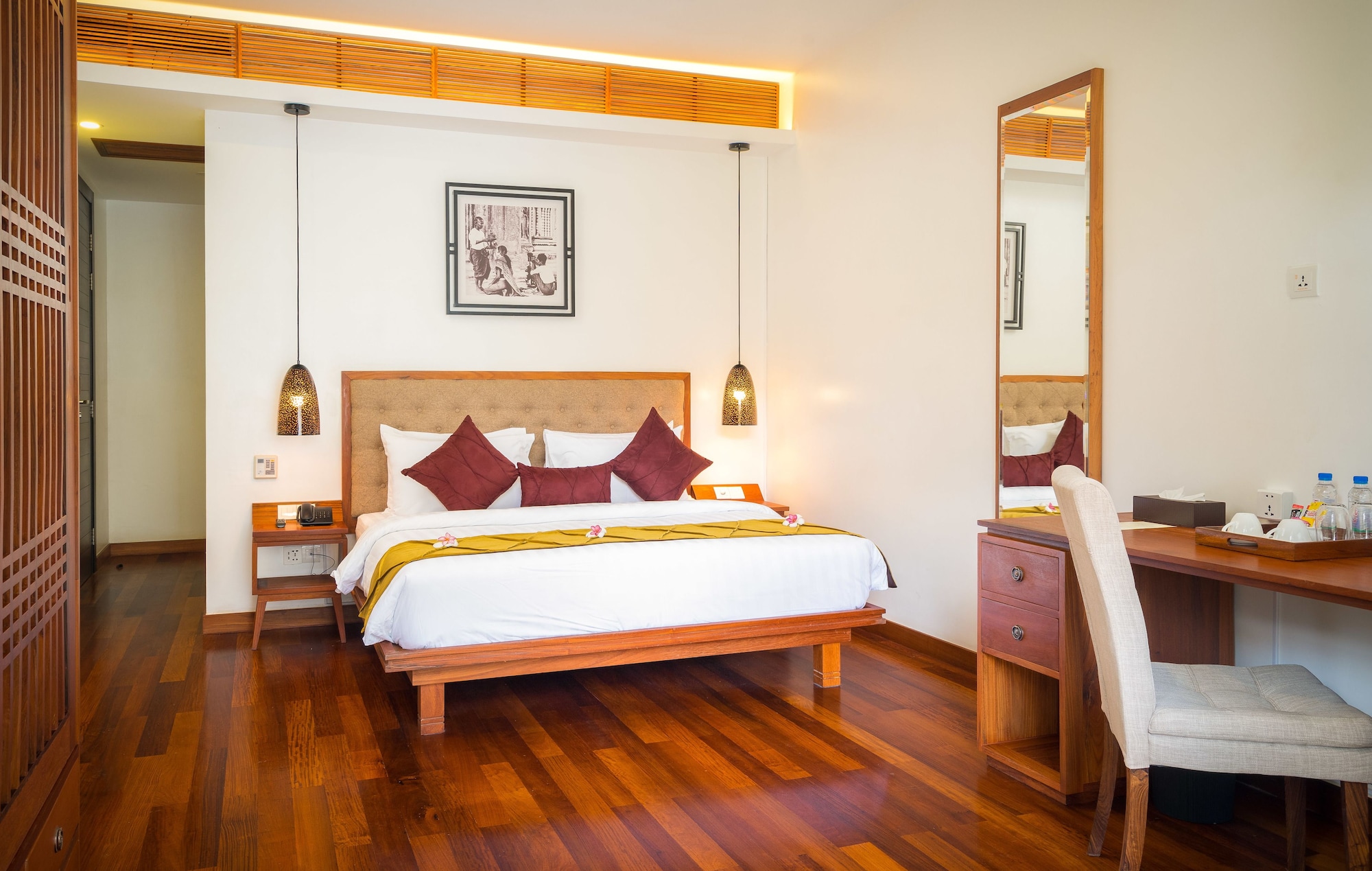 3 BEDROOMS