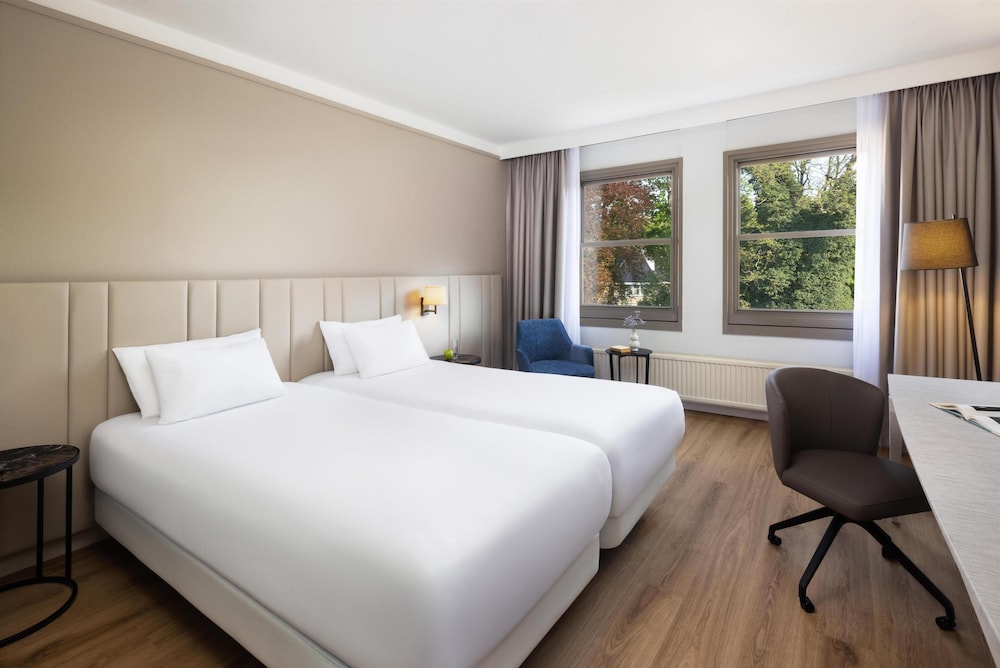 SUPERIOR, WITH EXTRA BED, TERRACE