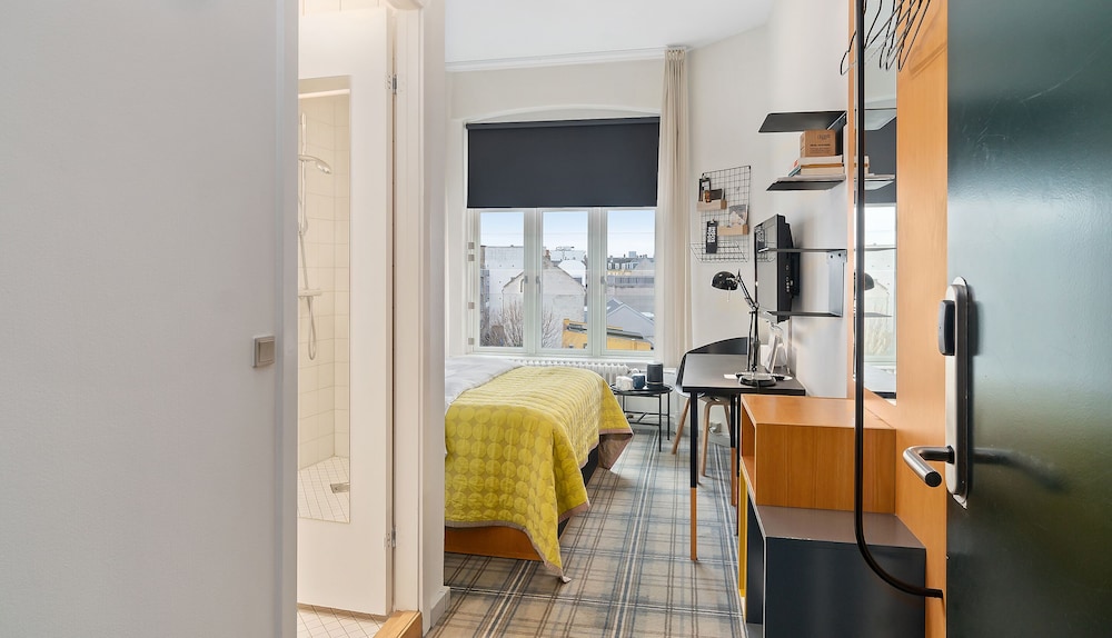 Ibsens Hotel 29/51