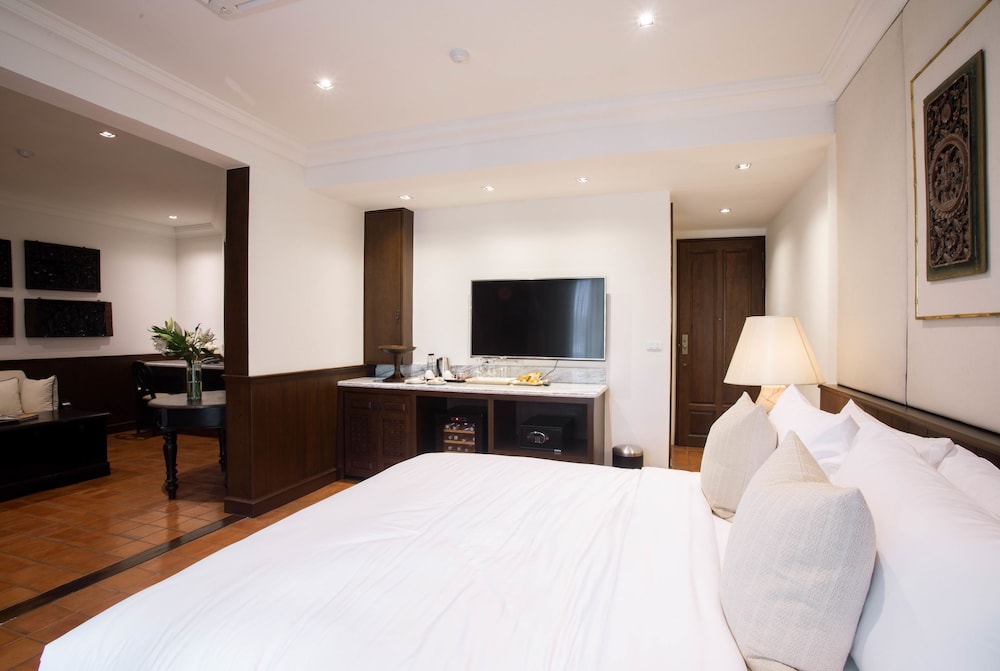 The Bridge An Eclectic Luxotel Chiangmai 13/72